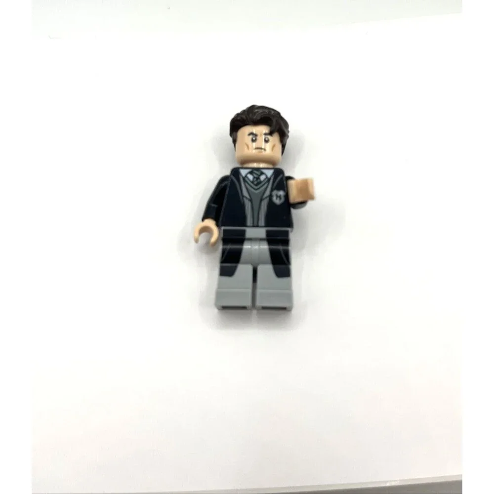 LEGO Tom Riddle Lord Voldemort Harry Potter 76389 Minifigure Mini Figure
